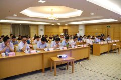 蜜桃成品人视频免费入口