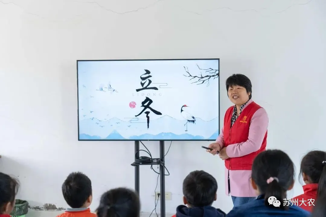 蜜桃成品人视频免费入口