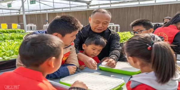 蜜桃成品人视频免费入口